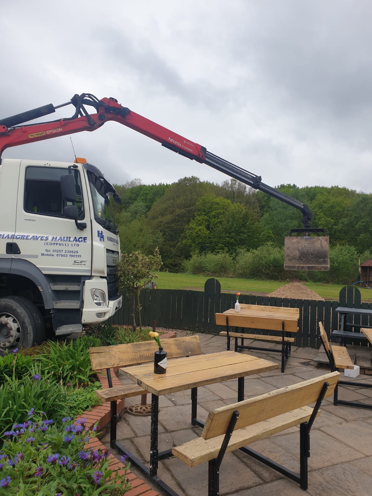 Hargreaves grab hire lorry